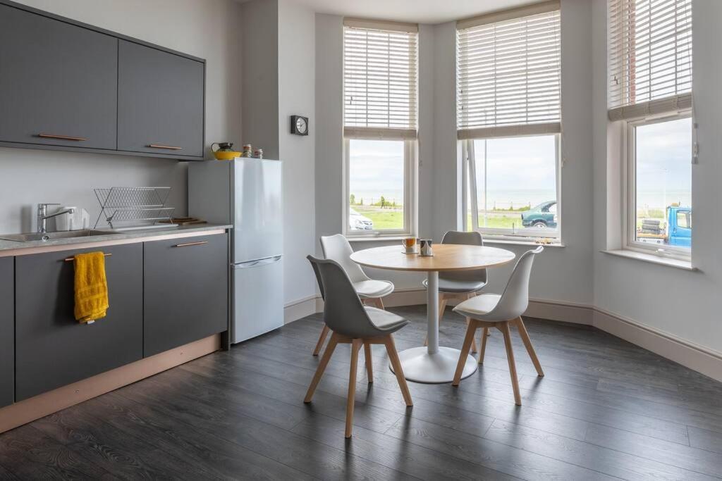 Apartamento Waves@Walpole - 2 Bed Flat With Amazing Sea Views Margate Exterior foto